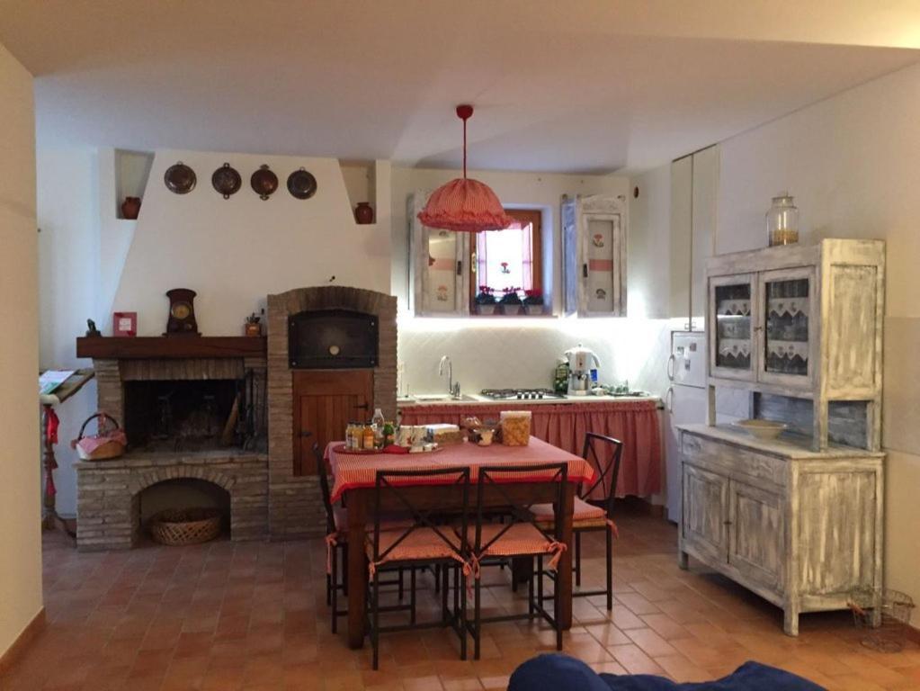 B&B Margherita Le Fiabe SantʼAgata Feltria Exterior foto