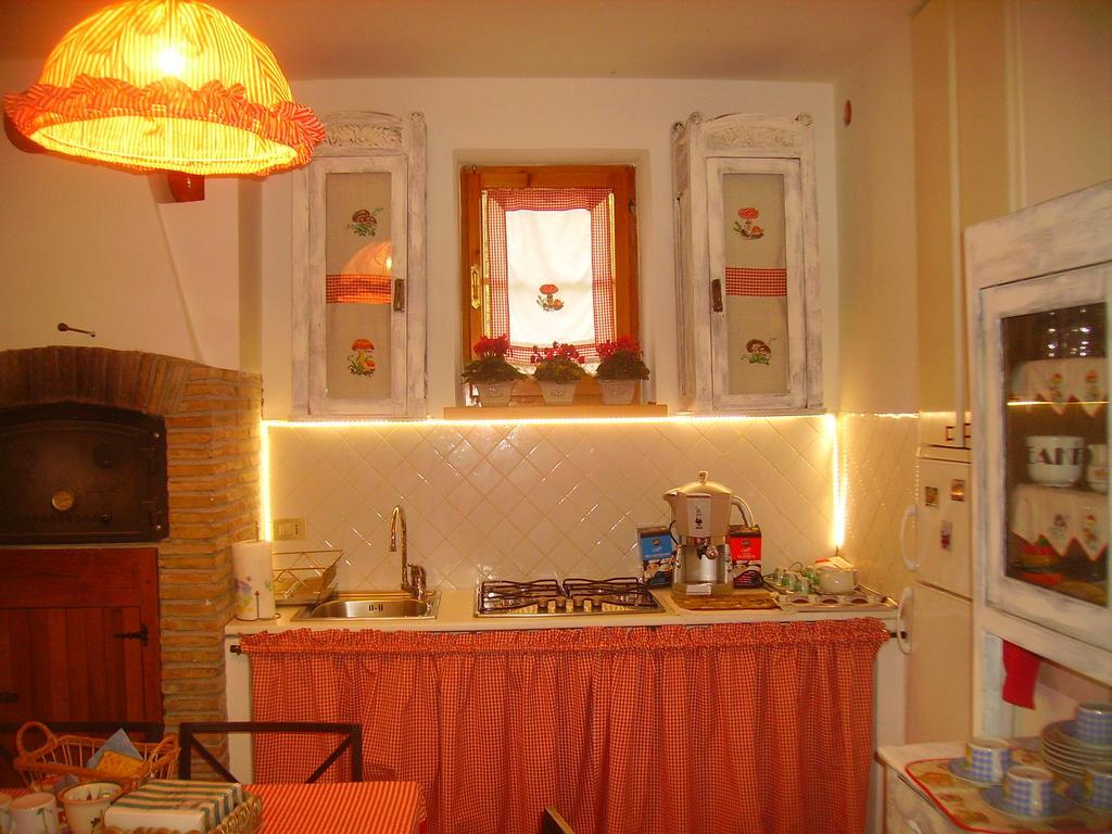 B&B Margherita Le Fiabe SantʼAgata Feltria Exterior foto